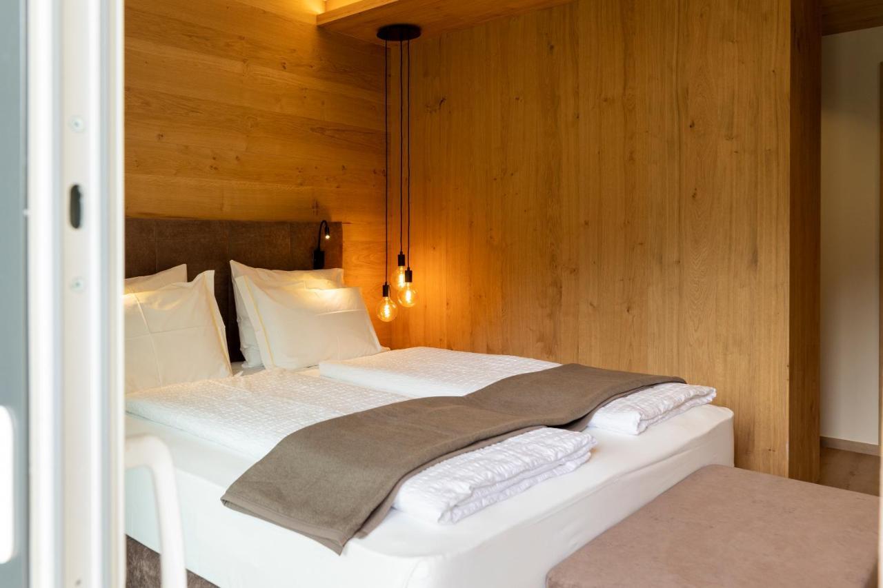Hotel Lido - Slow & Natural Living Molveno Bagian luar foto