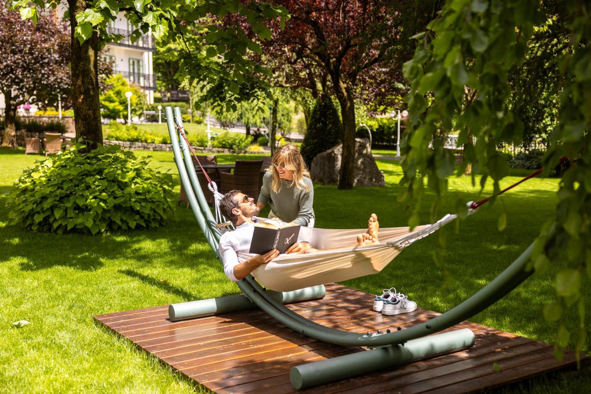 Hotel Lido - Slow & Natural Living Molveno Bagian luar foto