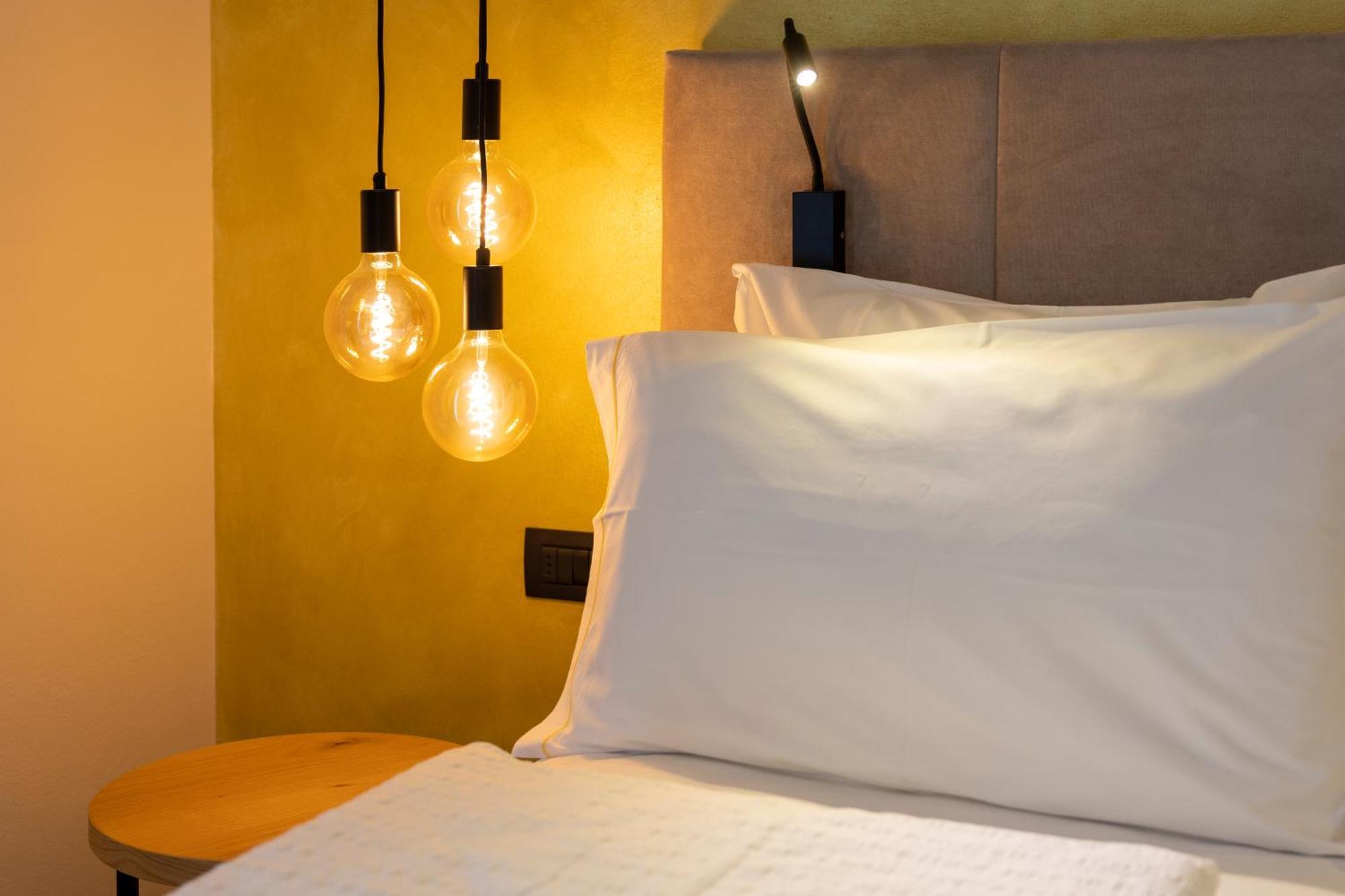 Hotel Lido - Slow & Natural Living Molveno Bagian luar foto